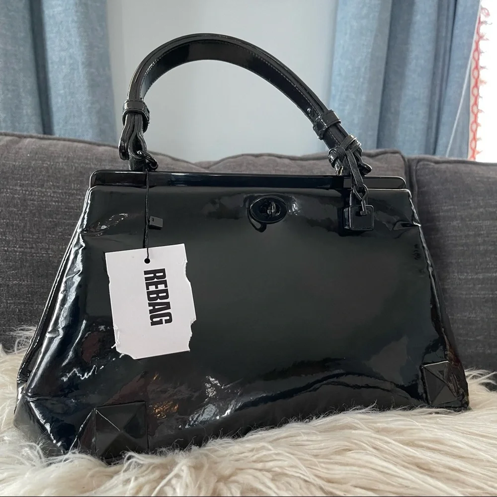 BOTTEGA VENETA Patent Leather Black Frame Bag - Picture 3 of 13